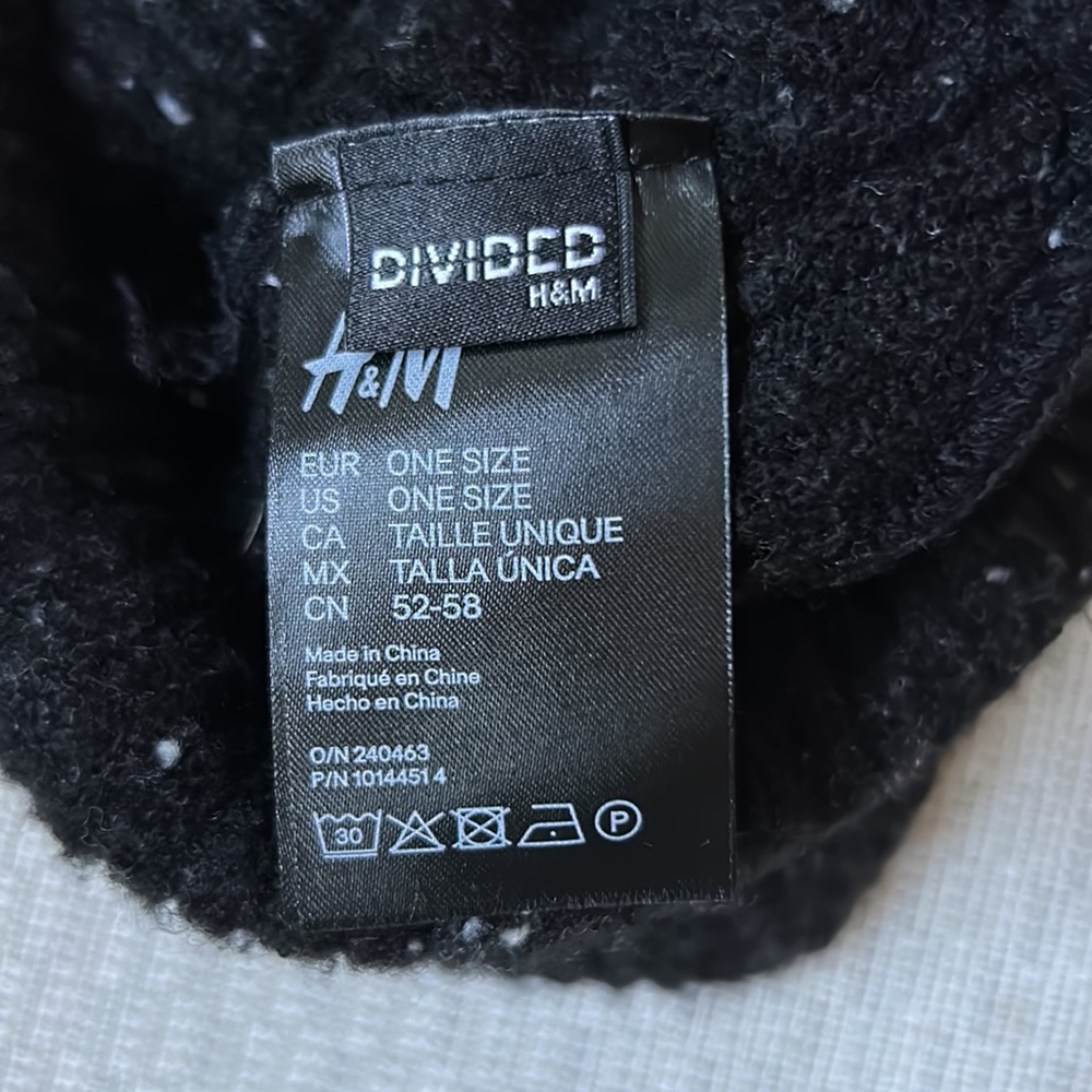 Hat - Picture 2 of 2